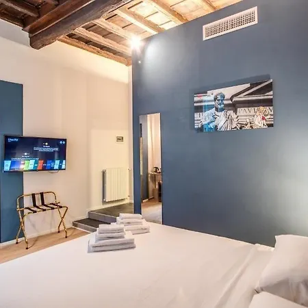 Magenta Collection Capranica *